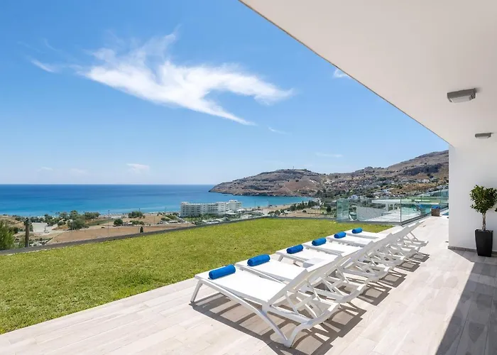 Kastro Villa *
